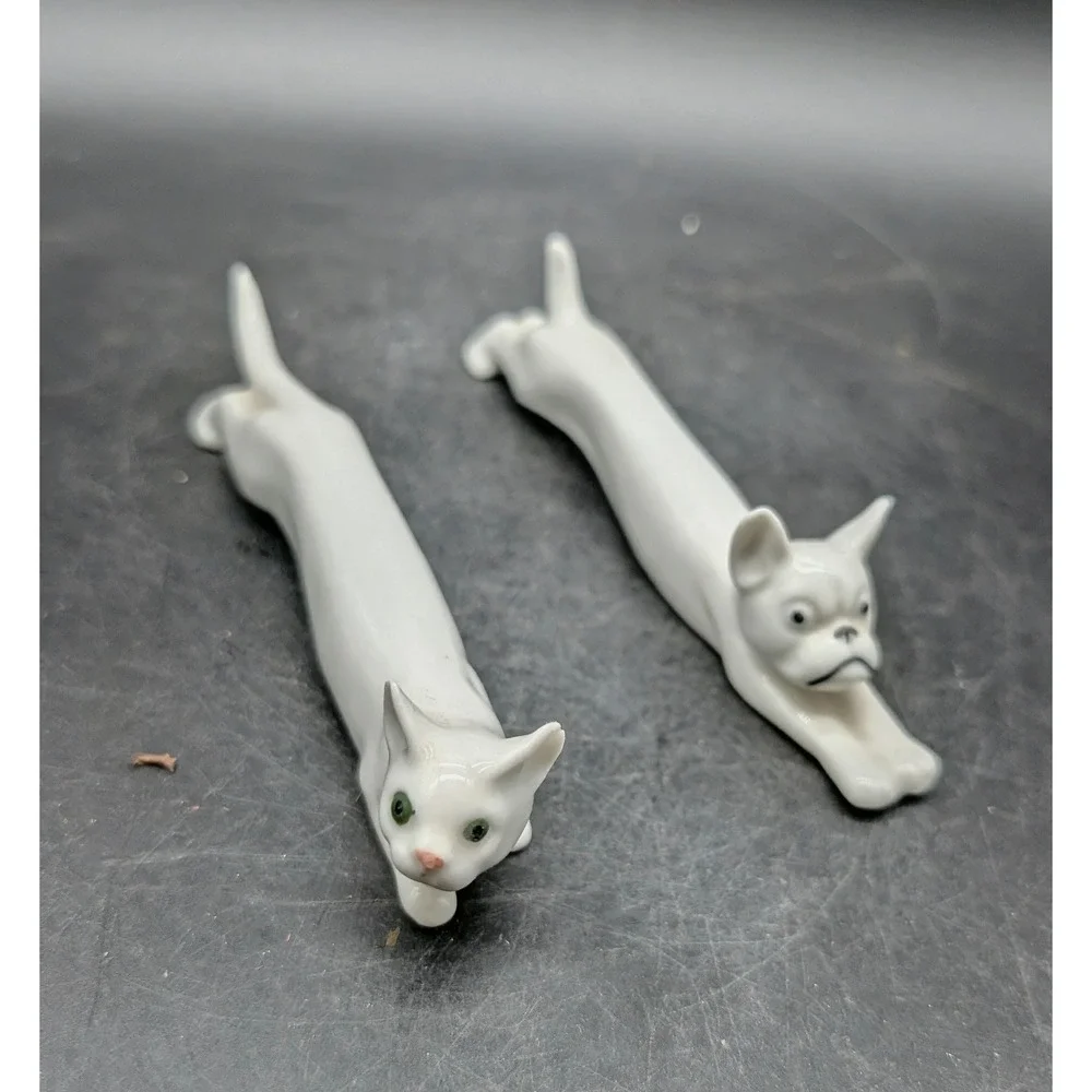 Set/2 Art Deco Pfeffer Gotha Vintage White Porcelain Cat and Dog Knife Rests 3